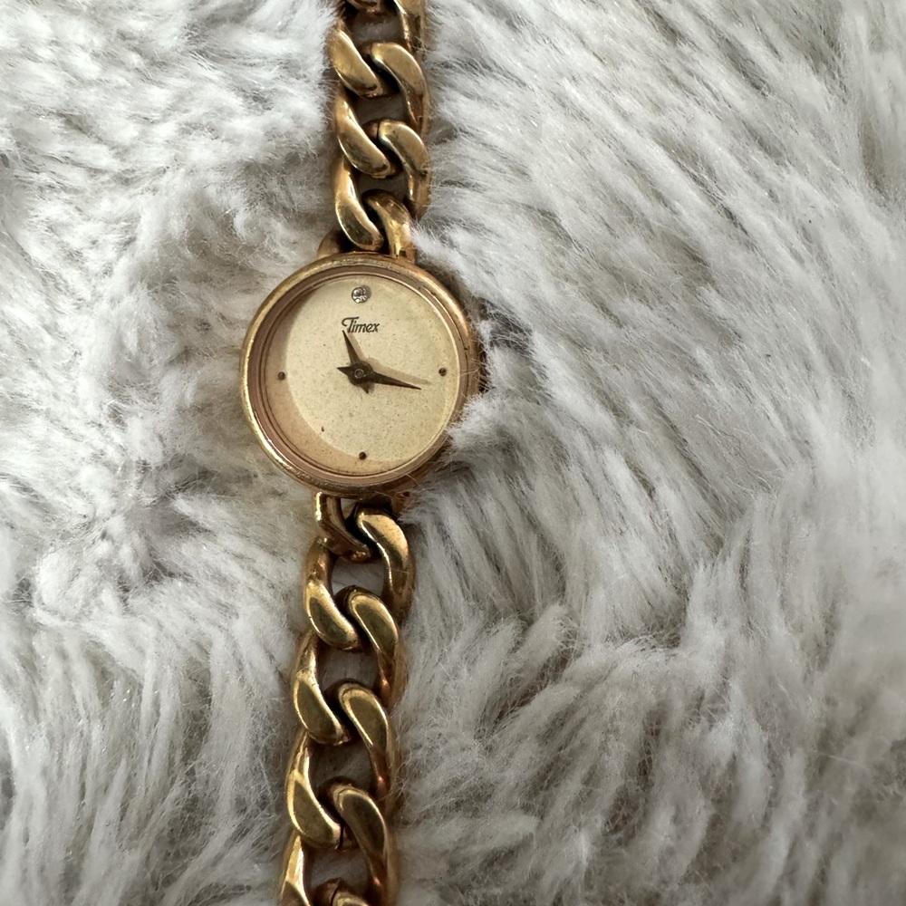 Vintage Timex 65 - gold plated